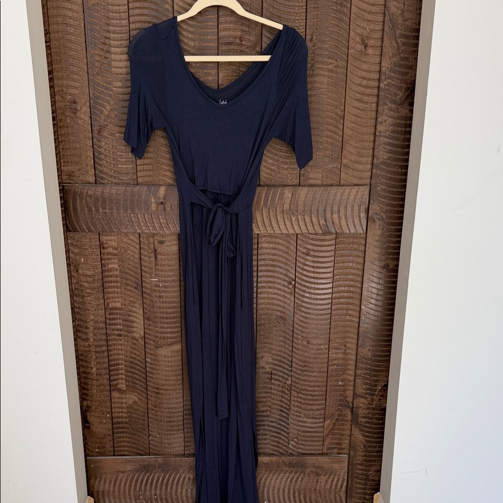LATCHED MAMA Elegant Navy Maxi Dress